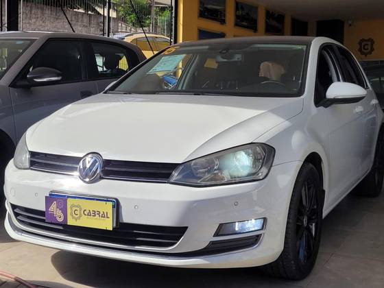 VOLKSWAGEN GOLF 1.4 TSI HIGHLINE 16V GASOLINA 4P AUTOMÁTICO VOLKSWAGEN GOLF 1.4 TSI HIGHLINE 16V GASOLINA 4P AUTOMÁTICO